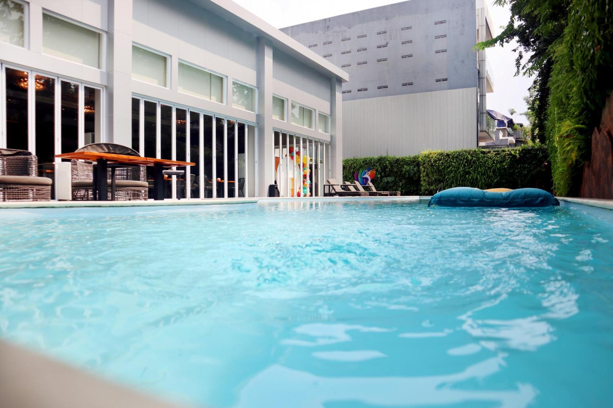 Oakwood Suites Kuningan Jakarta Exterior photo